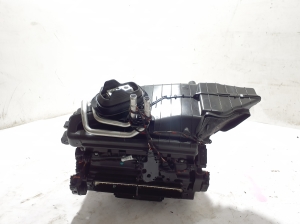 AUDI A6 C9 (2025–2026) Heizung und ihre Teile 8B1820005AS - 2