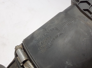 VOLVO XC90 (2015–2024) Rezonatora tvertne 31422454 - 2