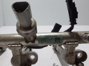 VOLVO XC90 (2015–2024) Common Rail Kraftstoffleitung 31303496 - 3