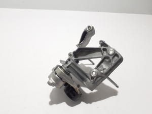 Lichtmaschinenhalter - 06M903143AK