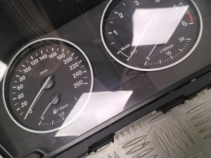 BMW 2 SERIES F45 (2014–2026) Instrument cluster 9295445 - 3