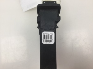 Volkswagen Bora (1998–2005) Front door window regulator motor 1C2959801A - 3