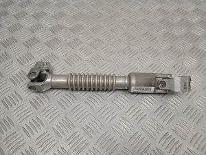   Steering shaft universal joint  - 6565304 