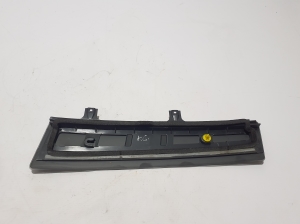 Tesla Model X X (2015–2026) Rear side door outer window molding 104135700C - 2