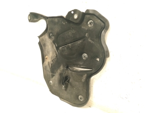 Mercedes Benz E-Class W212 (2009–2015) Timing belt cover A6420103467 - 6