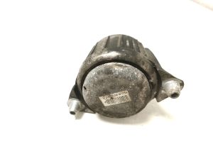 Mercedes Benz E-Class W212 (2009–2015) Engine mount A2042400417 - 2