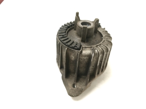 Mercedes Benz E-Class W212 (2009–2015) Engine mount A2042400417 - 4