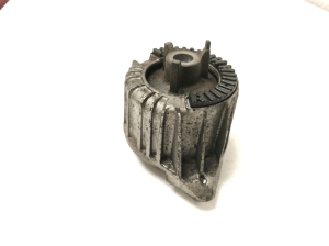 Mercedes Benz E-Class W212 (2009–2015) Engine mount A2042400417 - 5