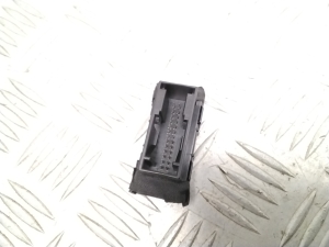 BMW 2 SERIES F45 (2014–2026) Control unit 6807395 - 2