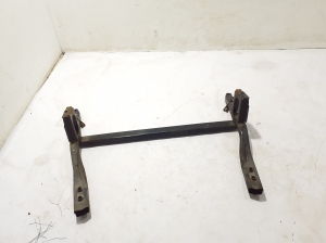 Radiator bracket - 10509408