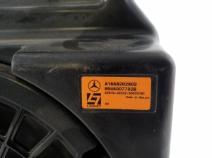 Mercedes Benz GLS 166 (2015–2019) Lautsprecher A1668202802 - 2
