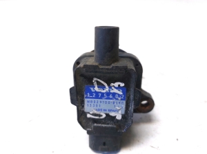 VOLVO V40 (1995–2004) Ignition coil 1275602 - 3