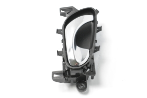 NISSAN X-Trail T32 (2013–2021) Rear side door interior handle - 2
