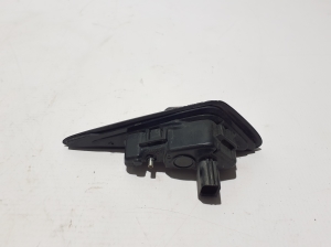 Tesla Model X X (2015–2026) Front fender camera 112510799A - 4