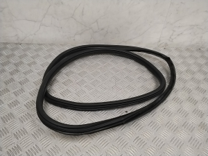 Tagumise küljeukse tihend uksel - 7298894
