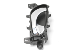 NISSAN X-Trail T32 (2013–2021) Front door inner handle - 4
