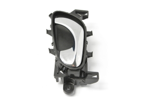 NISSAN X-Trail T32 (2013–2021) Rear side door interior handle - 2