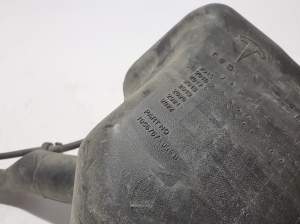 Tesla Model X X (2015–2026) Scheibenwaschbehälter vorne 105676700B - 3