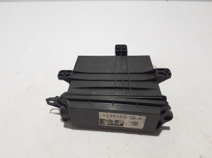 Sicherungskastengehäuse unter der Motorhaube - 113515270A