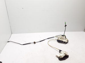 Front door lock - 111206390A