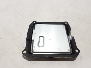 Tesla Model X X (2015–2026) Front door control unit 105018300D - 2