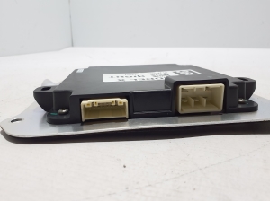 Tesla Model X X (2015–2026) Front door control unit 105018300D - 4
