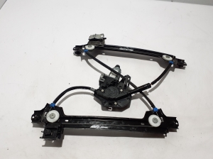 Tesla Model X X (2015–2026) Rear side door window regulator 102882100C - 3