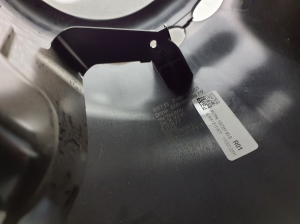Tesla Model X X (2015–2026) Stūres statņa apdare 105735799B - 4