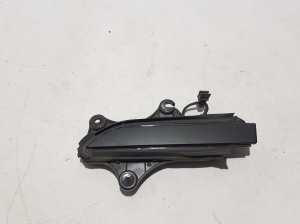 Rear side door exterior handle - 104515700D