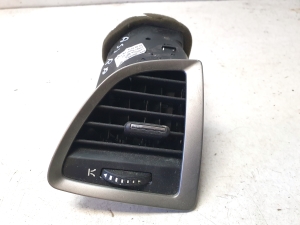 Dashboard air vent grilles - 13300569