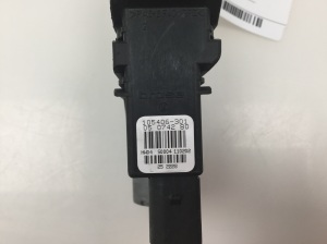 Volkswagen Golf IV (1997–2003) Front door window regulator motor 0130821767 - 2