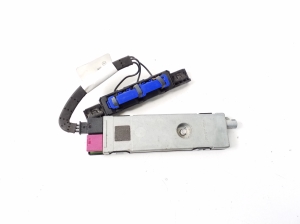 Mercedes Benz C-Class 204 (2007–2014) Antenna amplifier A2048200189 - 2