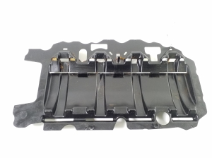 AUDI A3 8V (2012–2020) Muu mootori osa 04E103623D - 2