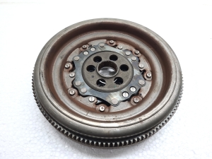   Schwungrad  - 03L105266CL 