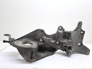 Skoda Superb (2008–2015) Halter für Klimakompressor 03L903143Q - 3