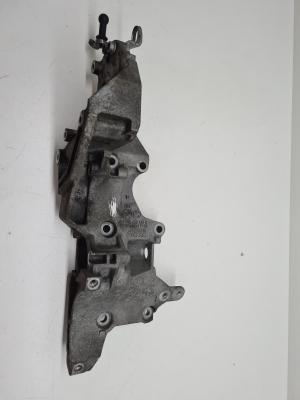Skoda Superb (2008–2015) Halter für Klimakompressor 03L903143Q - 4