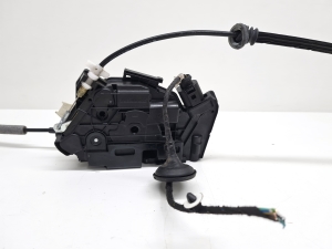 Skoda Superb (2008–2015) Front door lock 5N1837016C - 4