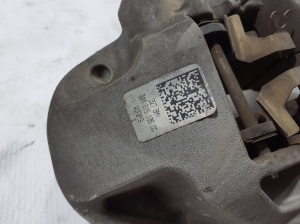 AUDI Q5 (2017–2026) Front brake caliper 80A615108A - 3