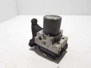 AUDI Q5 (2017–2026) ABS unit 80A614517AF - 3
