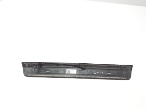 AUDI Q5 (2017–2026) Inner sill trim 80A947417C - 3