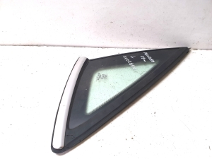 Ford Mondeo IV (2007–2015) Aizmugurējā spārna sānu stikls 43R001583 - 2