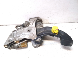 Volkswagen Touareg I (2002–2010) Stāvbremzes pedālis 7L0721797 - 2