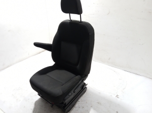 RENAULT Trafic III (2014–2022) Vordersitz und seine Teile - 3