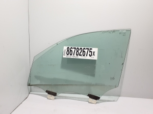   Front door glass  - A1677200100 