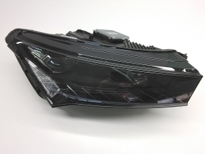 Skoda Enyaq iV I (2020–2026) Scheinwerfer vorne 5LB941016A - 5