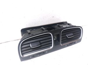 Volkswagen Golf VI (2008–2013) Dashboard air vent grilles 5k0815735 - 3