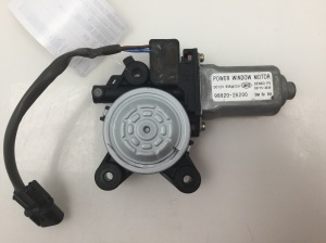 Hyundai Santa Fe (2000–2006) Hinterer Seitentür-Fensterhebermotor 9882026200 - 3
