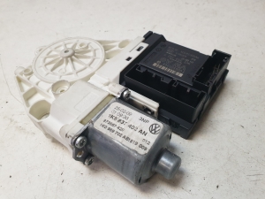 Fensterhebermotor vorne - 1K0959792P