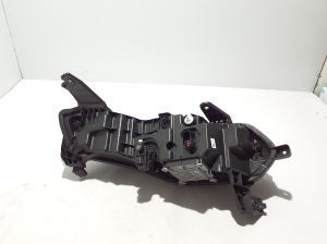RENAULT Megane E-Tech CMF-EV (2022–2026) Esituli 260605490R - 2