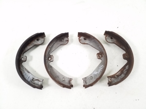   Parking brake shoes  - A1644200620 